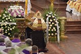 Pogrzeb arcybiskupa Stanisława Nowaka w Częstochowie. Na Jasnej Górze odbyła się msza żałobna