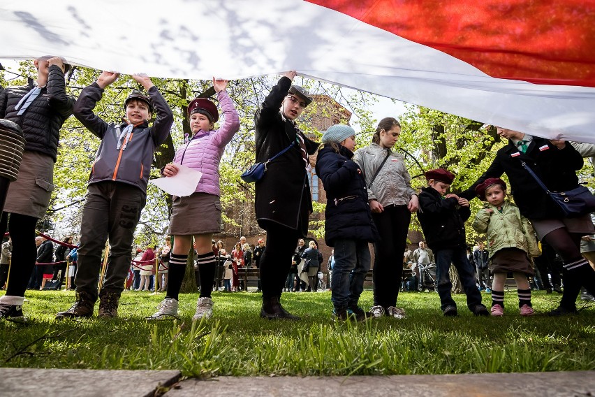 Dzień Flagi Rzeczypospolitej Polskiej - tak obchodzimy...