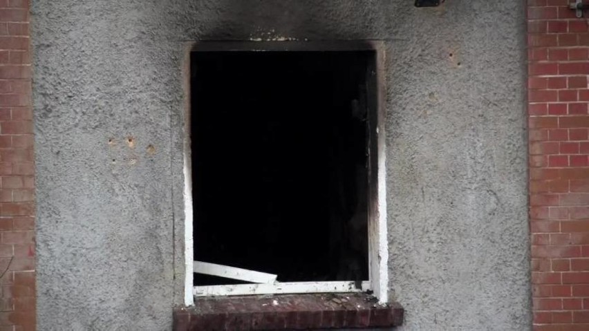 Trójka dzieci spłonęła w mieszkaniu w Piechowicach. Jest wyrok sądu