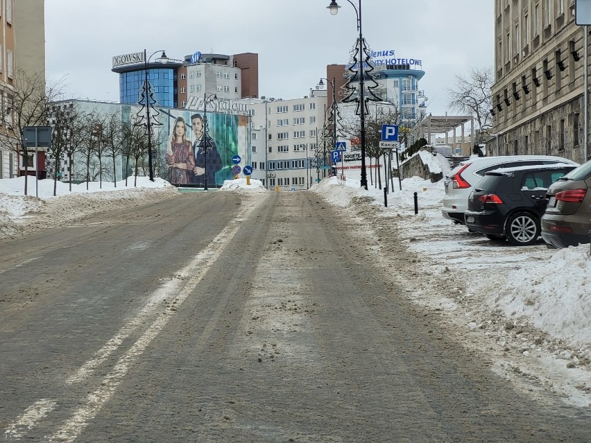 Tak wyglądają ulice miasta Białystok w niedzielę 14.02.2021.