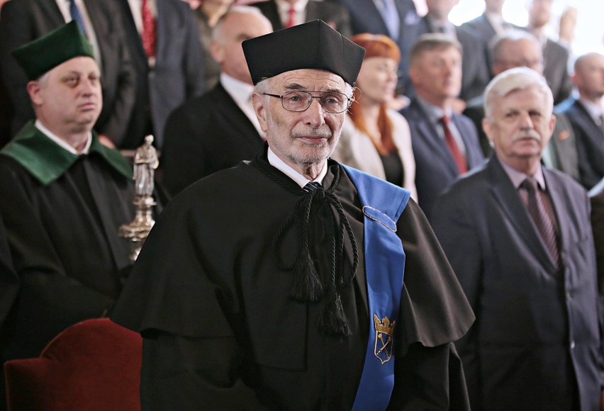 Znany ortopeda i traumatolog prof. Joseph Schatzker został doktorem honoris causa UJ