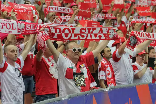Liga Narodów: Kibice siatkówki w Spodku na meczu Polska - Brazylia
