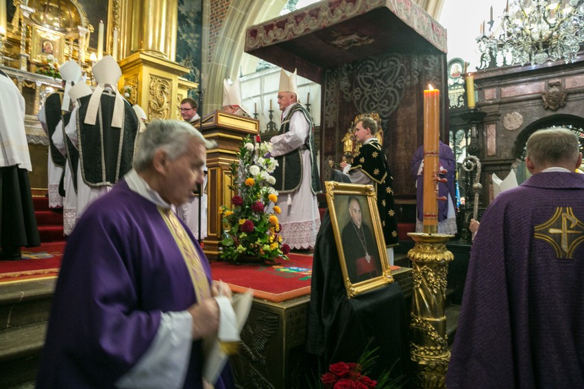 Kraków pożegnał księdza Bielańskiego. Msza święta odbyła się...