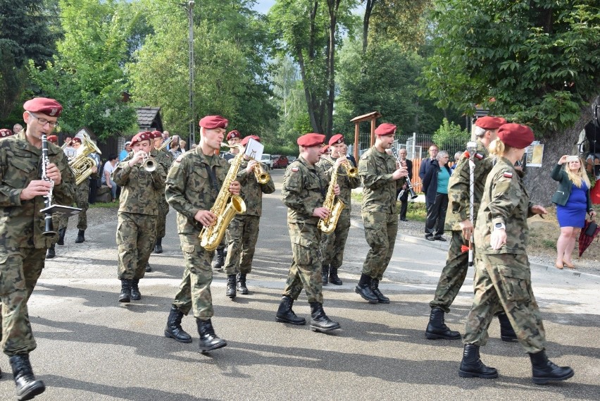 Wspomnienia z pacyfikacji Łaz. Poszli na tortury, ale nikt nie zdradził [ZDJĘCIA]