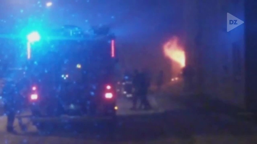 Pożar wybuchł w bloku w Żorach z winy jednego z sąsiadów....