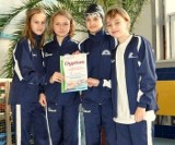 Młodzi pływacy z Dobrodzienia zdobyli brązowy medal na zawodach w Raciborzu