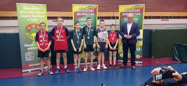 Medale tenisistów UMLKS Radomsko w Mistrzostwach Województwa Łódzkiego LZS