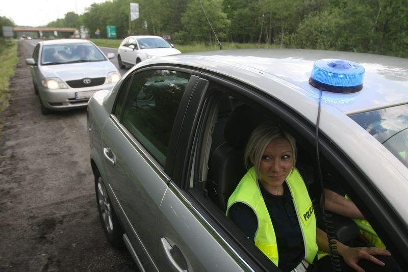 Śląscy policjanci prowadzili akcję "Trzymaj się prawego pasa" [ZDJĘCIA + WIDEO]