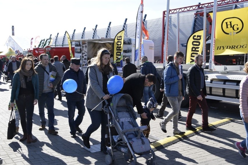 Agrotech 2019 w Kielcach. Tysiące gości w niedzielę. Byłeś? Znajdź się na zdjęciach