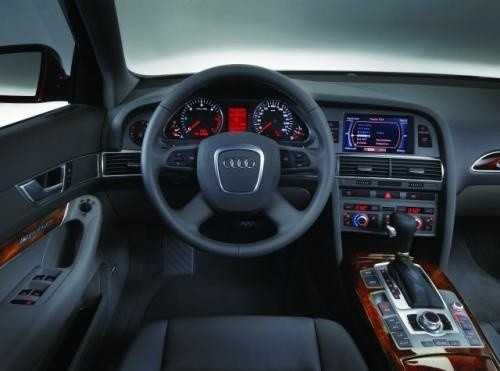 Fot. Audi: Wnętrze jest wykonane bardzo precyzyjnie.