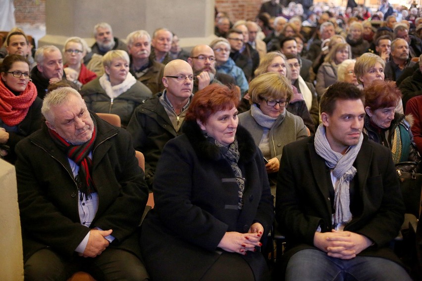 Promocja albumu abp. Tadeusza Gocłowskiego. W kościele św. Jana wspominali metropolitę [ZDJĘCIA]