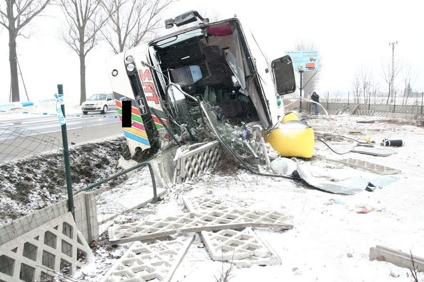 Wypadek autokaru pod Włocławkiem