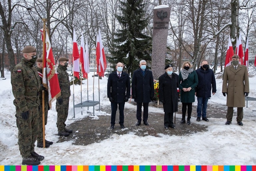 Hołd walczącym o niepodległą Polskę żołnierzom AK oddali mjr...