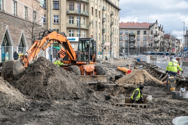 14.03.2019 krakow ulica krolewska remont przebudowa  budowa torowisko robotnik  fot. anna kaczmarz / dziennik polski / polska press