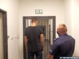 Obcokrajowiec aresztowany. Przekleił kody w sklepie w Skarżysku-Kamiennej, by zapłacić mniej?