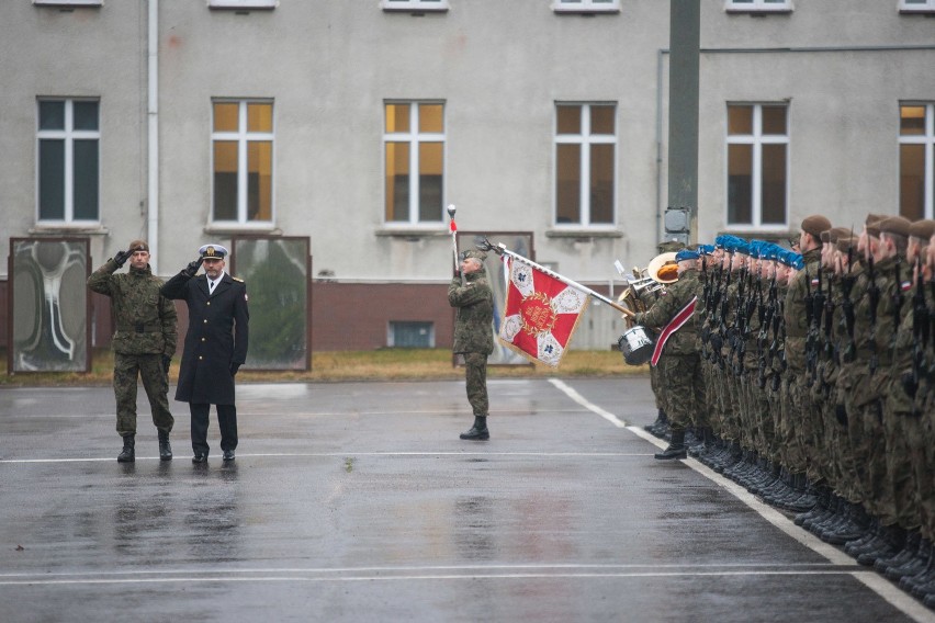 Przysięga żołnierzy WOT w Słupsku [zdjęcia]          