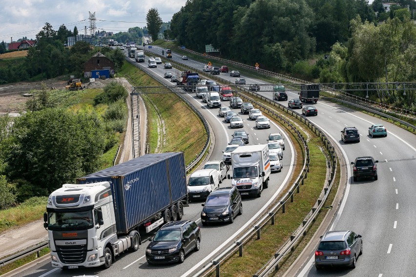 Obecna zakopianka pomiędzy Krakowem a Myślenicami