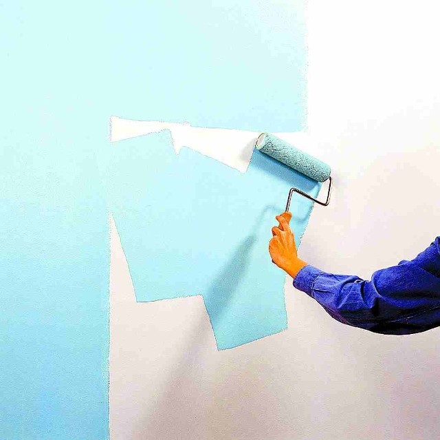 Zanim zabierzemy się do malowania, należy dobrze przygotować powierzchnie ścian.
