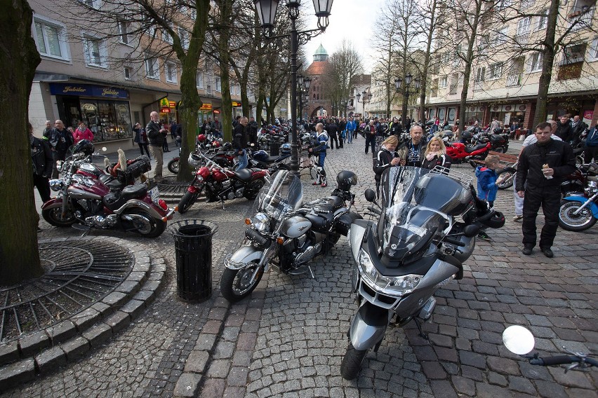 Otwarcie sezonu motocyklowego w Słupsku (zdjęcia, wideo)