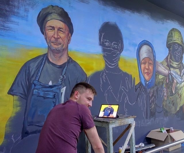 Mural w Równem z podobizną piekarza