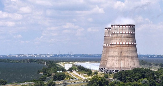 Zaporoska Elektrownia Atomowa, największa elektrownia jądrowa w Europie, jest okupowana przez rosyjskie wojsko od 4 marca