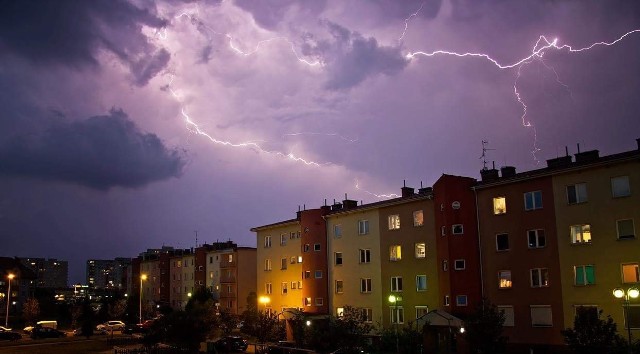 Czwartkowa burza w Opolu, osiedle AK