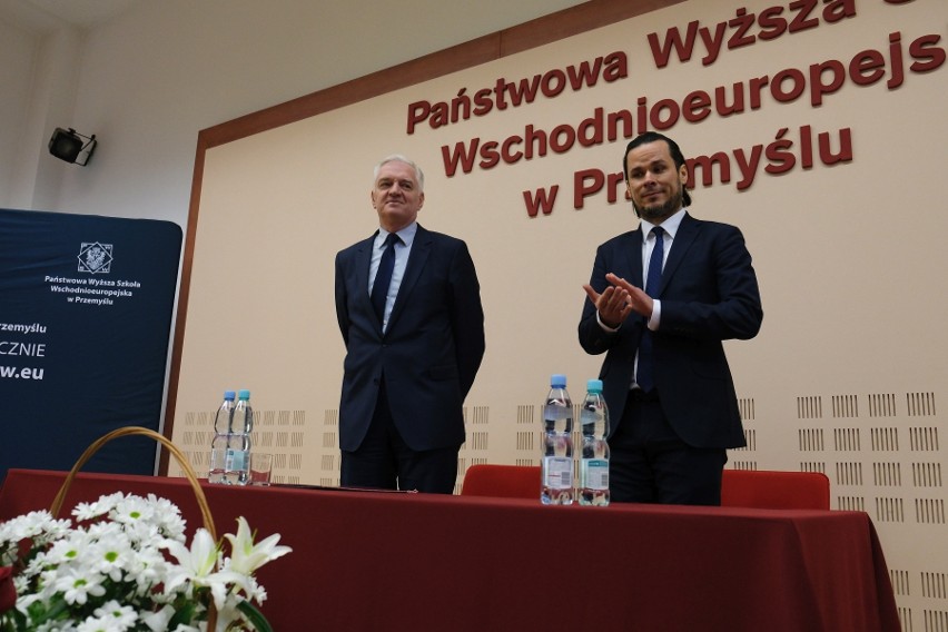 Jarosław Gowin, minister nauki i szkolnictwa wyższego...