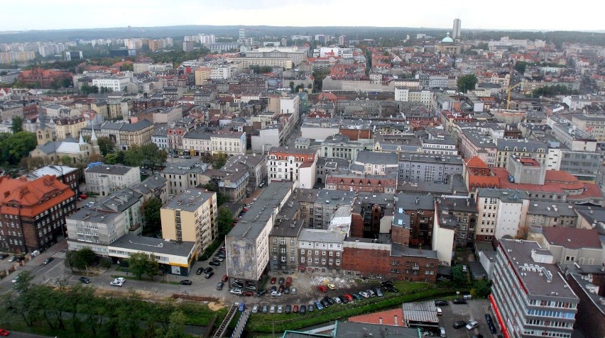Panorama centrum Katowic z Sky Baru w Altusie