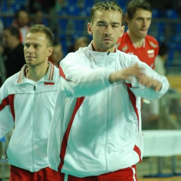 Grający w przeszłości w klubie z Kędzierzyna-Koźla Sebastian Świderski (z prawej) i pochodzący z Nysy Piotr Gacek to pewniacy do gry w dzisiejszym spotkaniu.