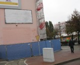 W Głogowie komunalka pozwalała na damową reklamę w centrum miasta
