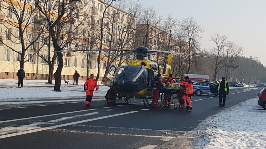 Śmigłowiec ratowniczy wylądował w centrum Kędzierzyna-Koźla. Co się stało?