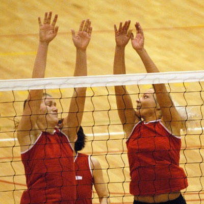 Katarzyna Kuczyńska (z lewej) i Marta Wójcik odniosły w niedzielę arcyważne zwycięstwo