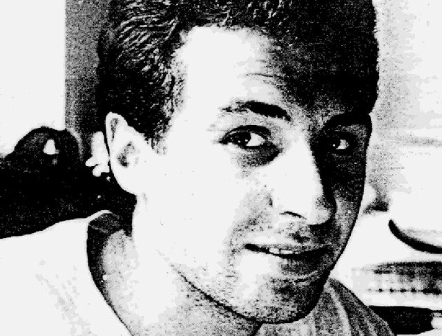 Porwany 1 września 1992 roku i zamordowany 24-letni Jarosław Ziętara, dziennikarz "Gazety Poznańskiej"