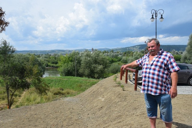 Tadeusz Niemiec uważa, że miasto powinno odtworzyć zejście nad Dunajec i ścieżkę rowerową