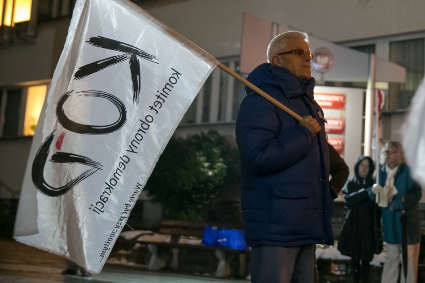 Kraków. Protest 3xW: Wolne Sądy, Wolne Wybory, Wolna Polska