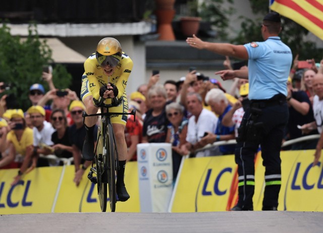 Duńczyk Jonas Vingegaard zwycięzcą 16. etapu Tour de France