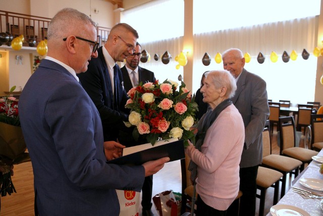 Kielczanka pani Kazimiera Grelewska świętuje setne urodziny. Jest w świetnej formie.  Zobacz kolejne zdjęcia