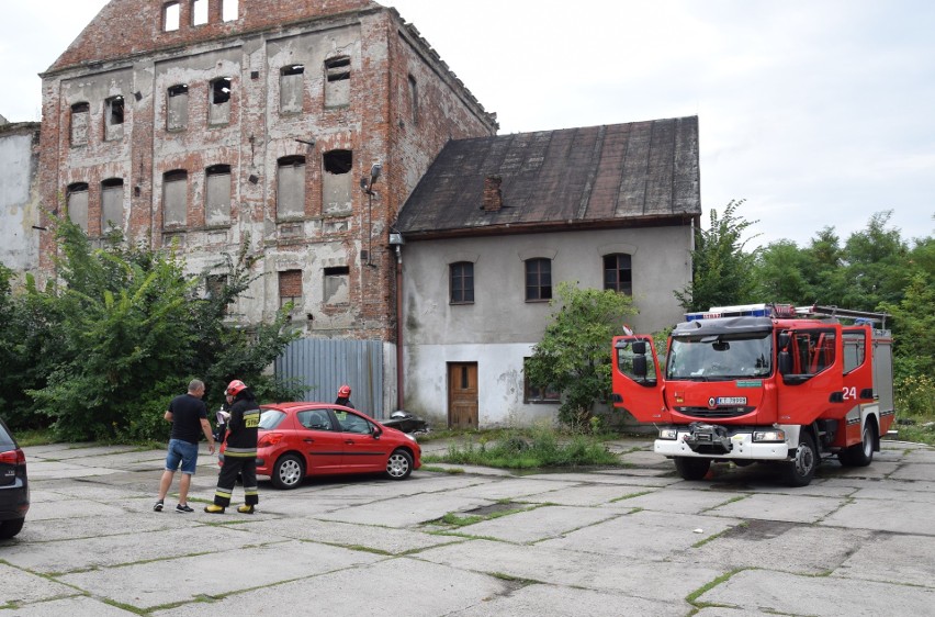 Tarnów. Znowu paliło się w młynie Szancera. Interweniowali strażacy [ZDJĘCIA]