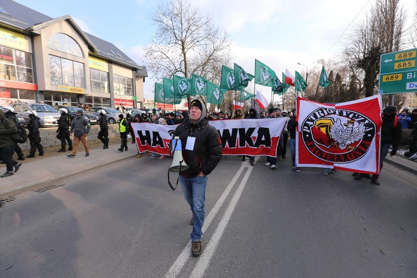 III Marsz Pamięci Żołnierzy Wyklętych w Hajnówce 2018. Policja użyła siły (zdjęcia, wideo)