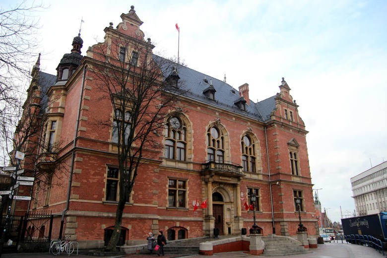 Sesja Rady Miasta Gdańska. Plac przed Muzeum II WŚ będzie nosił imię Władysława Bartoszewskiego