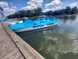 Wodociągi Kieleckie podarowały dzieciom rower wodny. Będzie służył przyszłym żeglarzom do oswajania się z wodą (ZDJĘCIA)
