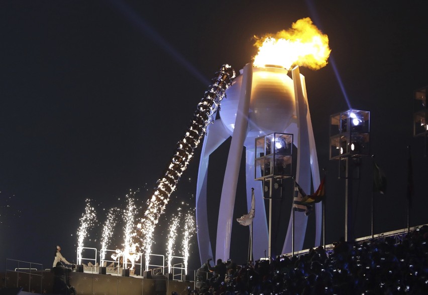 W Pjongczangu zapłonął znicz olimpijski