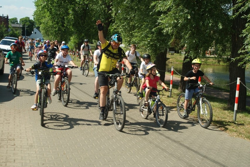 Rajdy organizowane przez grupę rowerową Zakręcone Plewiska...