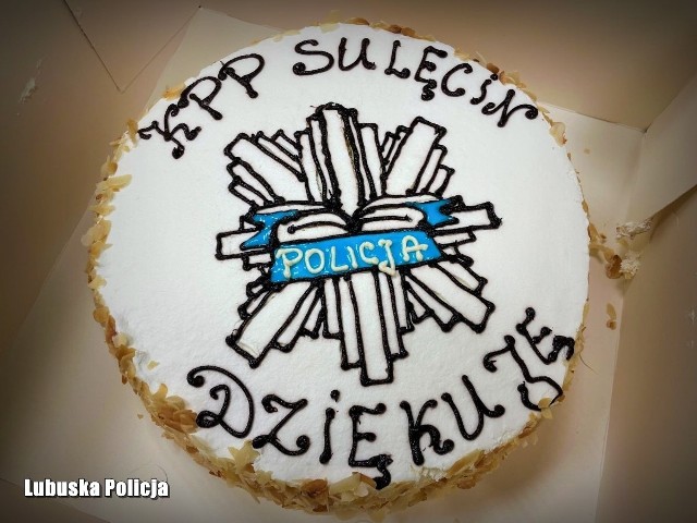 Policjanci za swoją służbę nie oczekują podziękowań, ale nie mogą narzekać na brak wdzięczności.