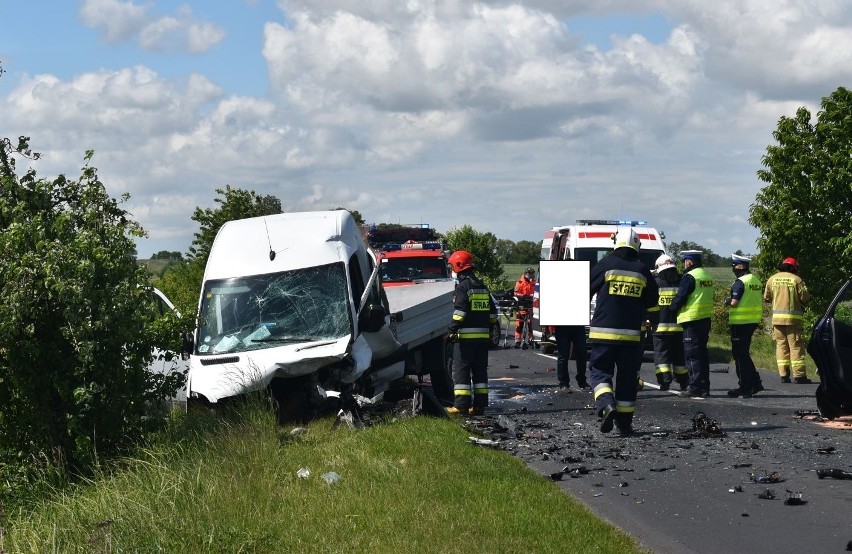 Śmiertelny wypadek pod Pleszewem wydarzył się we wtorek, 2...