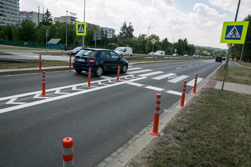 Kraków. Nowa sygnalizacja świetlna na ul. Armii Krajowej