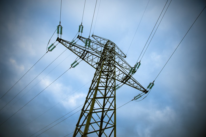Enea Operator planuje liczne wyłączenia prądu między 20 a 25...