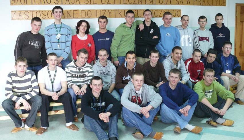 Klasa 3 Liceum Profilowane - Mechatronika...