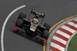 Zespół Lotus Renault GP po wyścigu w Australii