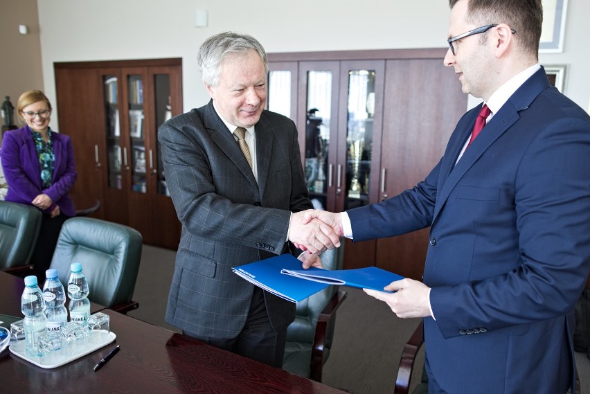 Podpisanie listu intencyjnego między UMCS a warszawską spółką Exatel